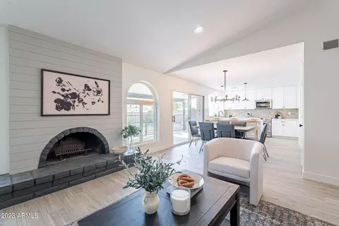 6541 E Phelps Rd, Scottsdale, AZ 85254