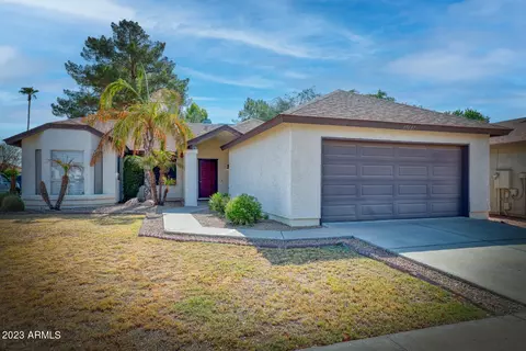 15607 N 38th Pl, Phoenix, AZ 85032
