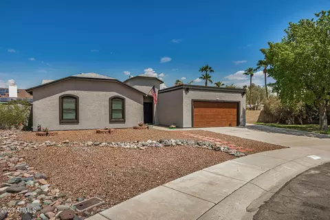 102 W Libby St, Phoenix, AZ 85023 photo 4