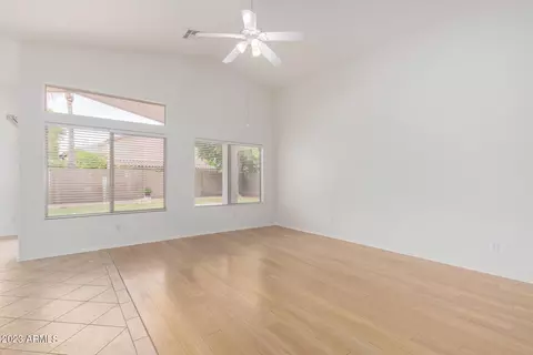 1072 W Bruce Ave, Gilbert, AZ 85233 photo 5