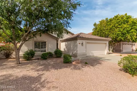 1072 W Bruce Ave, Gilbert, AZ 85233 photo 3