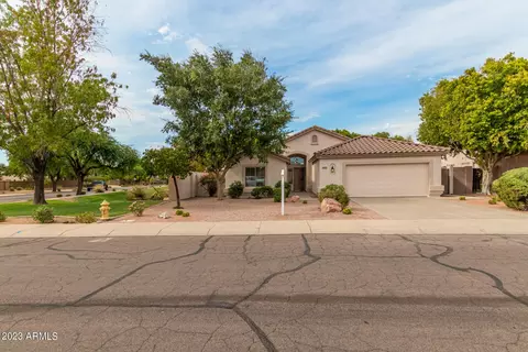 1072 W Bruce Ave, Gilbert, AZ 85233 photo 2