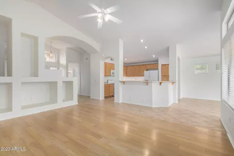 1072 W Bruce Ave, Gilbert, AZ 85233 photo 6