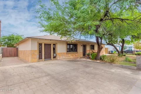 4912 W Earll Dr, Phoenix, AZ 85031