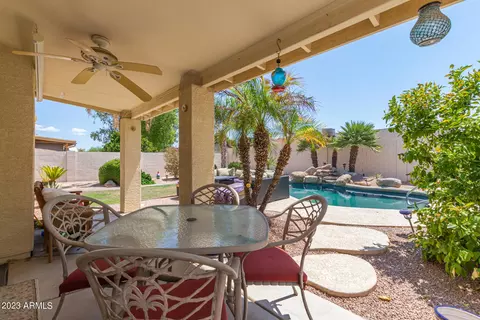 103 W Behrend Dr, Phoenix, AZ 85027 photo 24