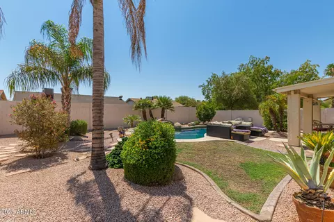 103 W Behrend Dr, Phoenix, AZ 85027 photo 28