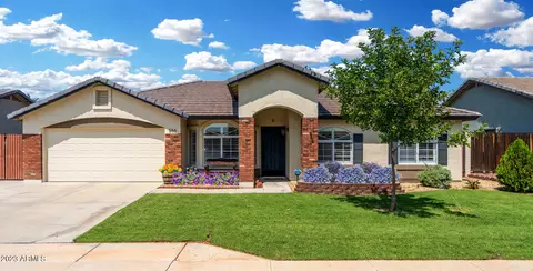 566 S Esmeralda --, Mesa, AZ 85208