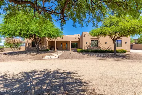 44513 N 12th St, New River, AZ 85087