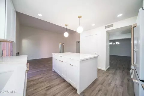 2108 W Marlette Ave, Phoenix, AZ 85015 photo 11