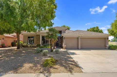 6771 W El Cortez Pl, Peoria, AZ 85383