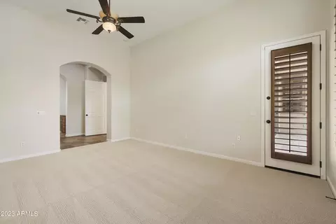 3819 E Crest Ln, Phoenix, AZ 85050 photo 17