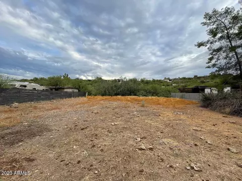19025 E Black St #TR C, Black Canyon City, AZ 85324