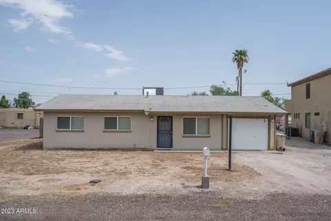 128 3rd Ave E, Buckeye, AZ 85326