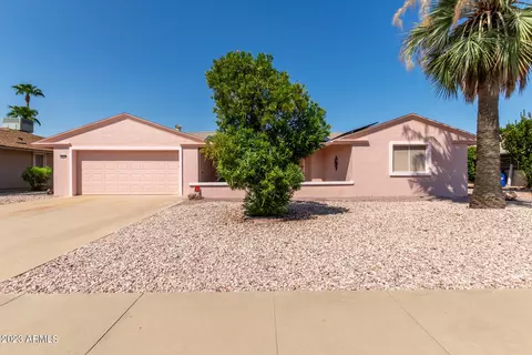 10232 W Brookside Dr, Sun City, AZ 85351