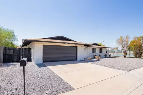 3002 S Saguaro Cir, Mesa, AZ 85202