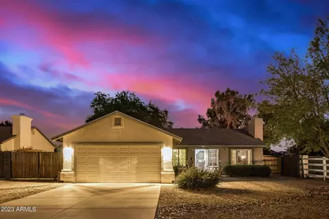 3039 E Rosemonte Dr, Phoenix, AZ 85050