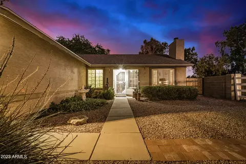 3039 E Rosemonte Dr, Phoenix, AZ 85050 photo 5