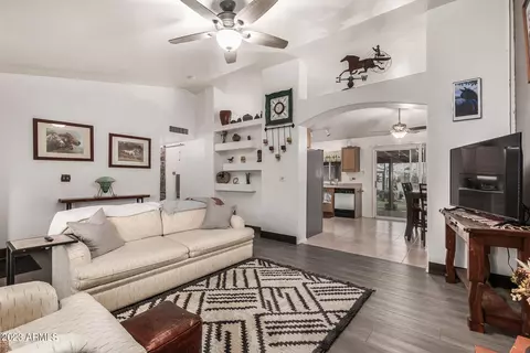 3039 E Rosemonte Dr, Phoenix, AZ 85050 photo 12