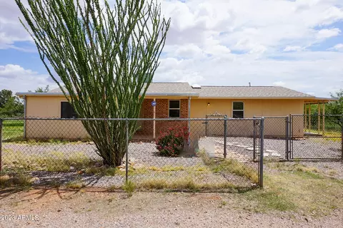 4959 S San Paulo Ave, Sierra Vista, AZ 85650