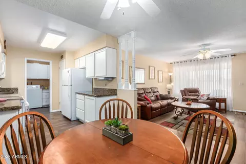 4329 E Carmel Cir, Mesa, AZ 85206 photo 9