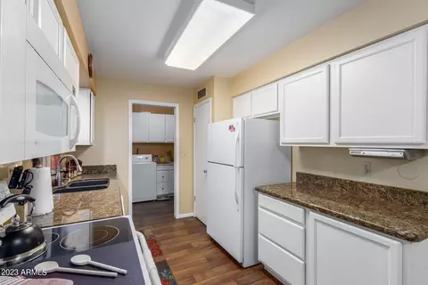 4329 E Carmel Cir, Mesa, AZ 85206 photo 11