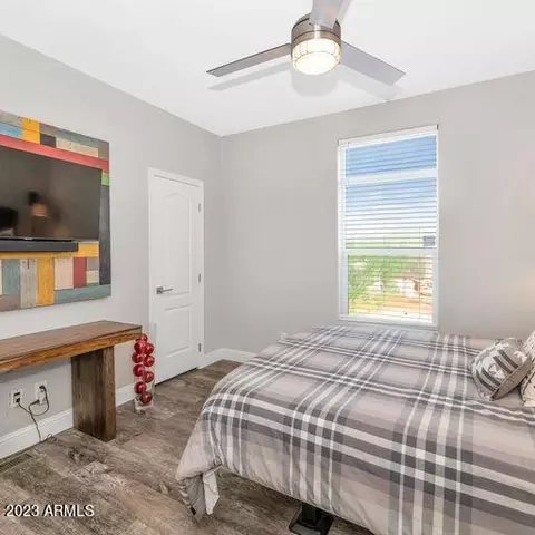 42330 N 3rd St, Phoenix, AZ 85086 photo 17