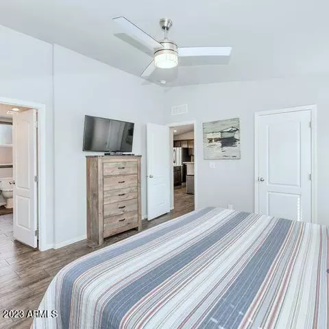 42330 N 3rd St, Phoenix, AZ 85086 photo 12