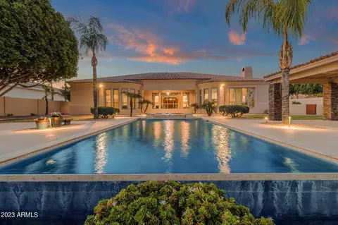 1535 W Yellowstone Way, Chandler, AZ 85248