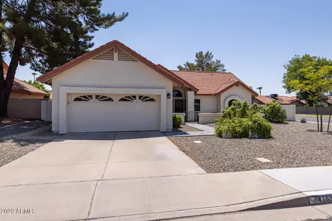 4183 W Victoria Ln, Chandler, AZ 85226