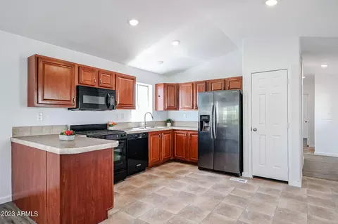 9501 E Broadway Rd #19, Mesa, AZ 85208