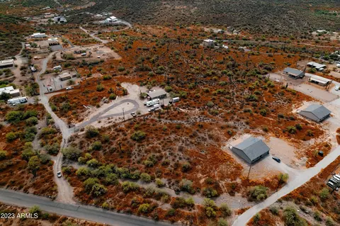 0000 E Gravel Rd #A, New River, AZ 85087