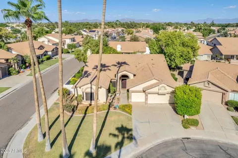 2219 E Beachcomber Dr, Gilbert, AZ 85234 photo 4