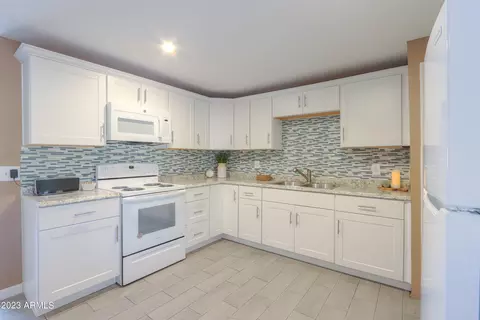 7138 W Turney Ave, Phoenix, AZ 85033