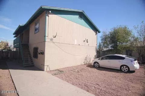 620 W Apache St, Phoenix, AZ 85003 photo 2