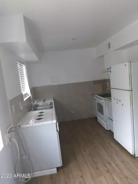 620 W Apache St, Phoenix, AZ 85003 photo 3