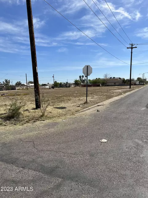 714 W 11th St #3, Casa Grande, AZ 85122