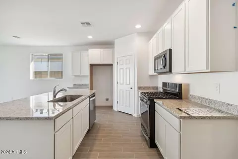 11322 E Ursula Ave, Mesa, AZ 85212 photo 12