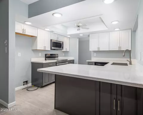 3352 W Juniper Ave, Phoenix, AZ 85053 photo 4