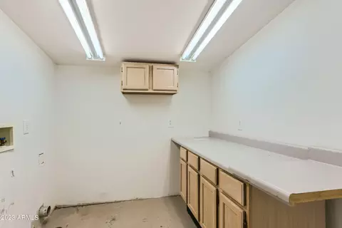 9325 Edgewood Ave, Mesa, AZ 85208 photo 9
