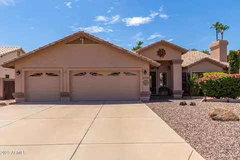 1209 W Royal Palms Ct, Gilbert, AZ 85233