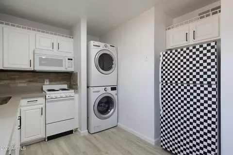 1237 W Pierce St, Phoenix, AZ 85007 photo 8