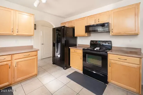 2527 W Gambit Trl, Phoenix, AZ 85085 photo 8