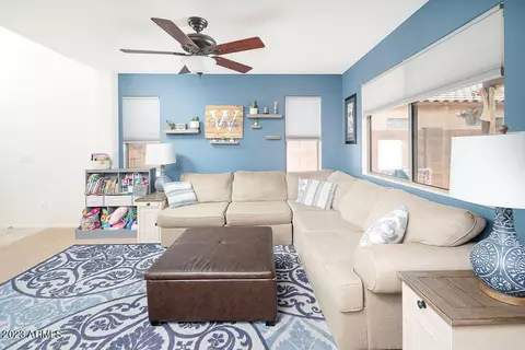 2527 W Gambit Trl, Phoenix, AZ 85085 photo 3