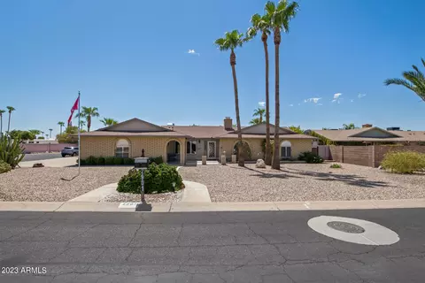 2901 W Kristal Way, Phoenix, AZ 85027