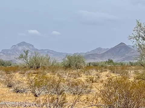0 N 416th Dr #612, Tonopah, AZ 85354