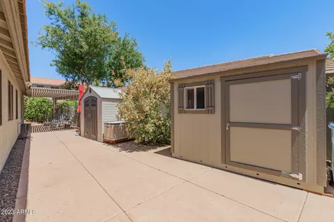 9856 E Kiowa Ave, Mesa, AZ 85209 photo 32