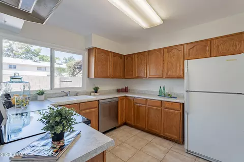 1207 E Baker Dr, Tempe, AZ 85282 photo 14