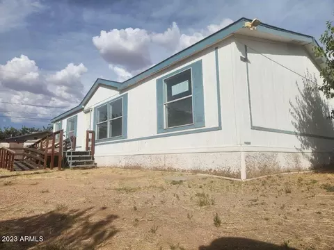 3593 E Cardinal Ln, Kingman, AZ 86409