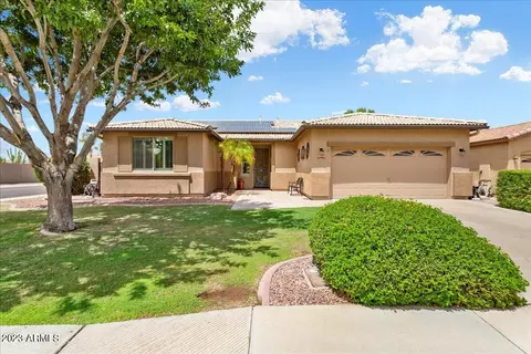 10980 W Cimarron Dr, Sun City, AZ 85373