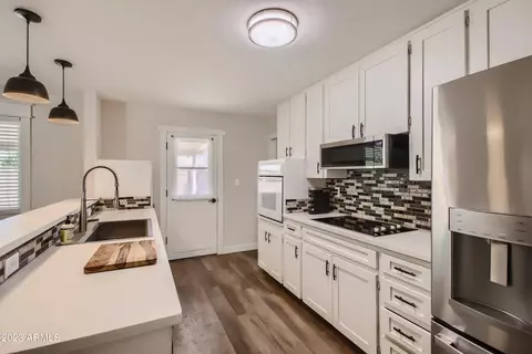 2828 E Cholla St, Phoenix, AZ 85028 photo 5